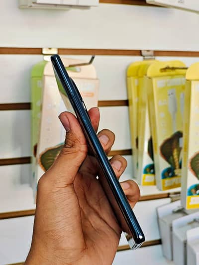 infinix zero 40 8,256GB memory PTA approved 0347/1941/561