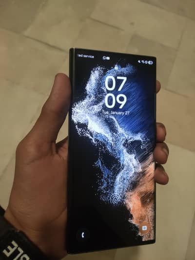 Samsung s 22 ultra 12 512 10 by 9 condition water pack