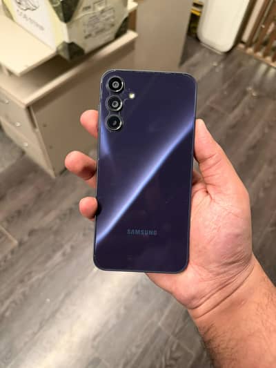 Samsung A15 (10/10)[8.256)