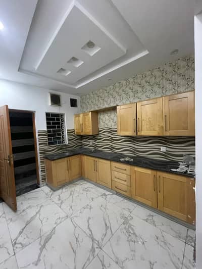 6 MARLA DOUBLE STORY HOUSE AVAILABLE FOR RENT