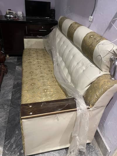 5 set sofa bilkul new