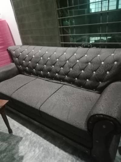 sofa set urgent for sale
