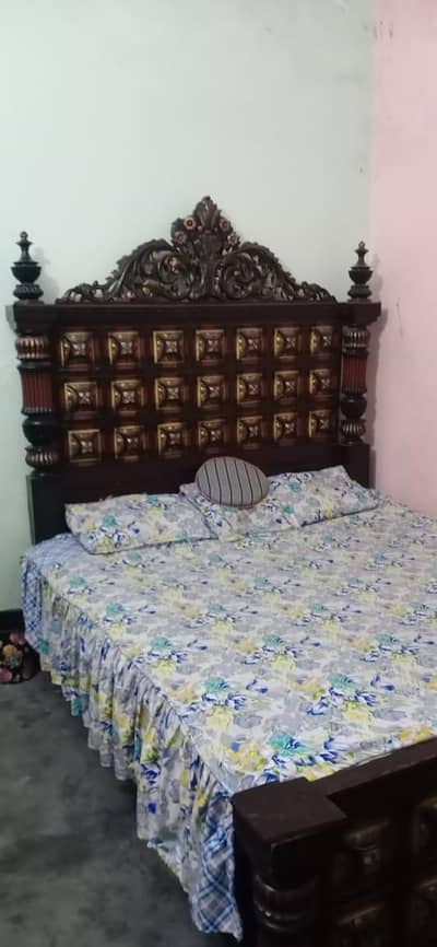 king size bed contect 03138360984