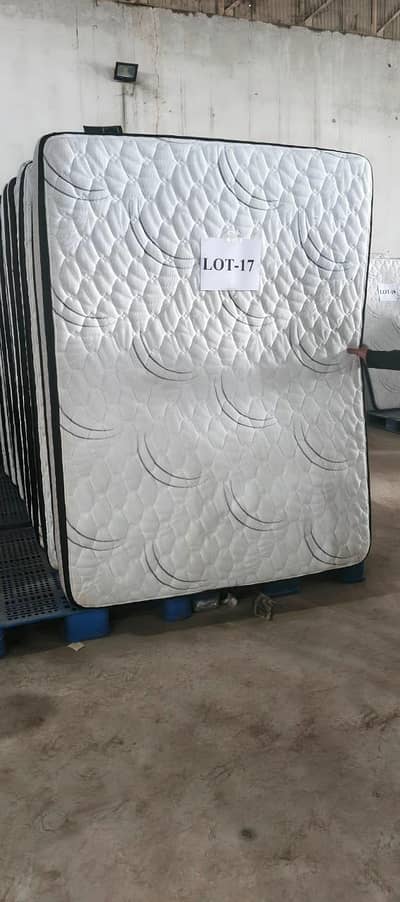 American lot memory matresses queen size