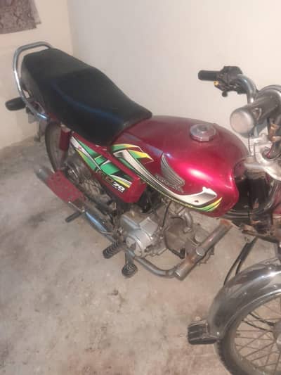 copy file shat ha koi b Kam nhe hona Wala all ok ha bike