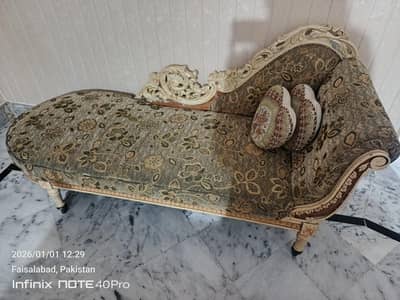 urgent sale ,baqai jo chez chye prize puchlen