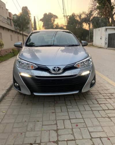 TOYOTA YARIS 1.5 CVT X 2020