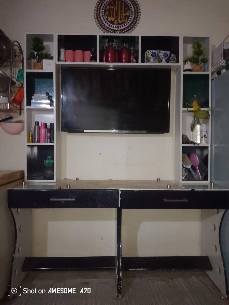computer table 1