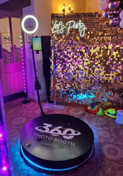 photo both 360 selfie both available for rent and sale