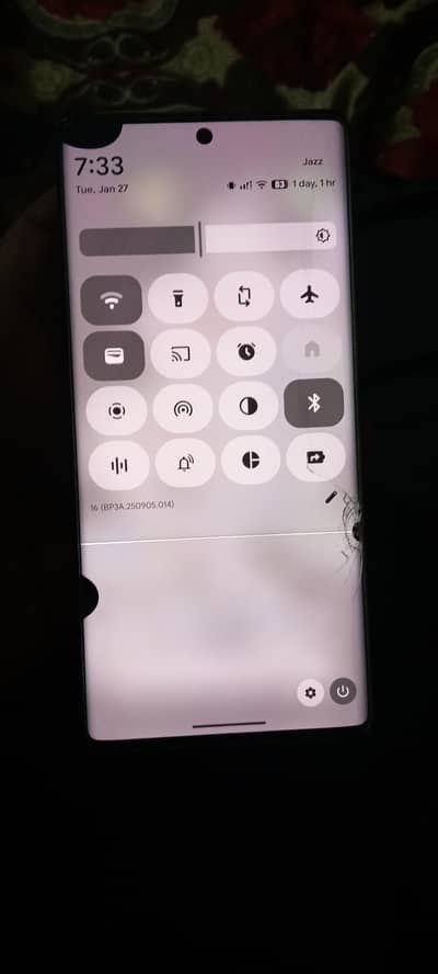 pixel 6 pro panel damage