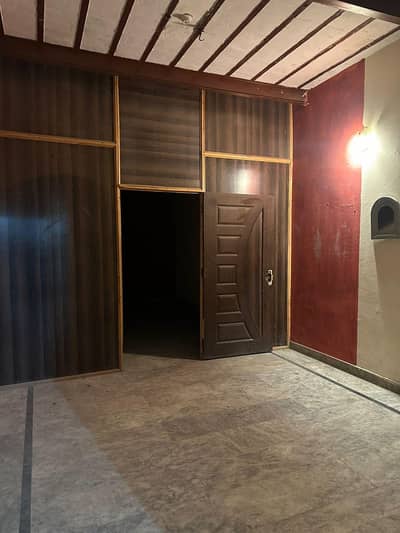 2nd floor near Naveed biryani bosan road for Bacholors(03277342171)