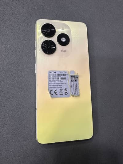Tecno spark 20c 128+4