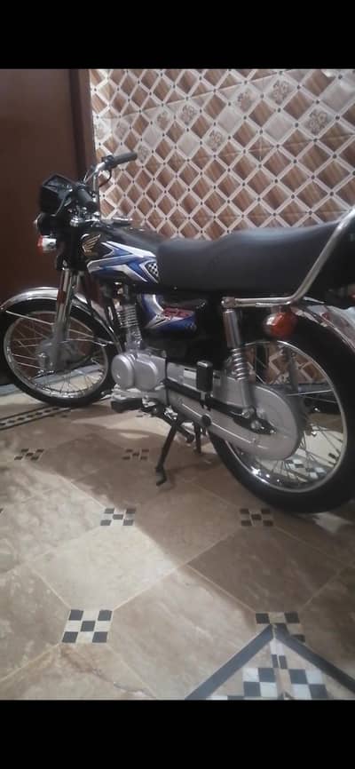 Honda CG 125 2025 Model Total Genuine
