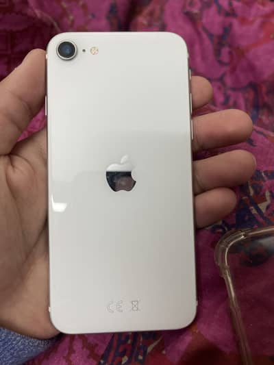 Iphone se 2020 64gb waterproof Pta approved  with box