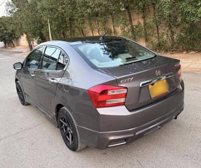 Honda City Aspire 2016 (May) automatic 1.5 own engine