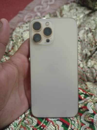 iPhone 13 pro max jv 10 by 10 4 month SIM time battery heath 96%