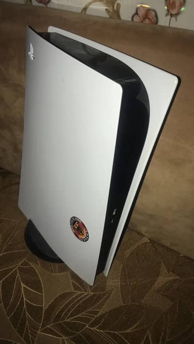 Ps5 with 2 controllers