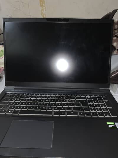 Gaming laptop i7 10th GTX 1650