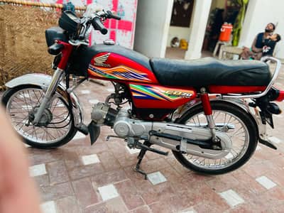 CD 70 2020 model Genuine