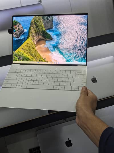 Dell XPS | Core i7 12th Gen | 4k Touch | premium class