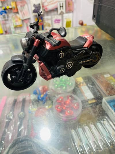 All accessories toys available contact  whatsapp 03710893506