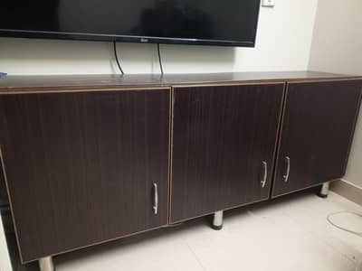 3 Door Cabinet