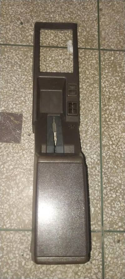 Toyota Corolla 1986 Brown Console Box