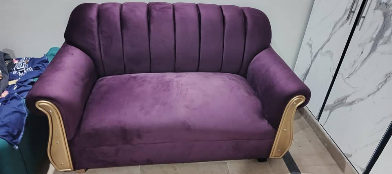 6 seater three sofas 0