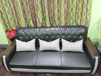 Leatherite 5 seater sofa set