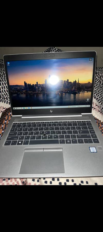 HP laptop  elitebook 840 g6 i5 8th  16gb 256gb