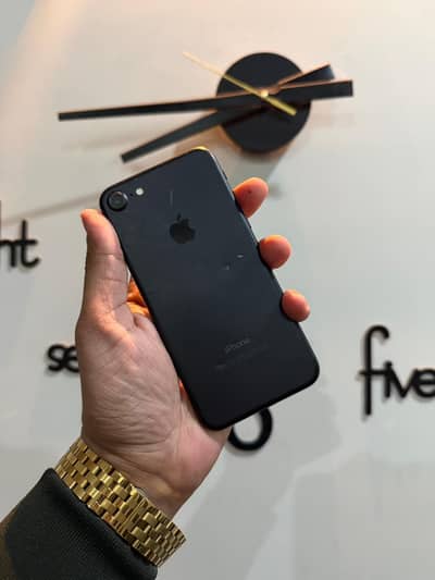 iPhone 7 (Non PTA)