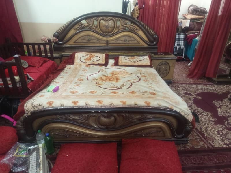 bed two side table 1