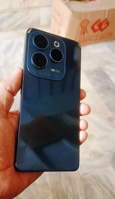 Infinix Hot 40 Pro