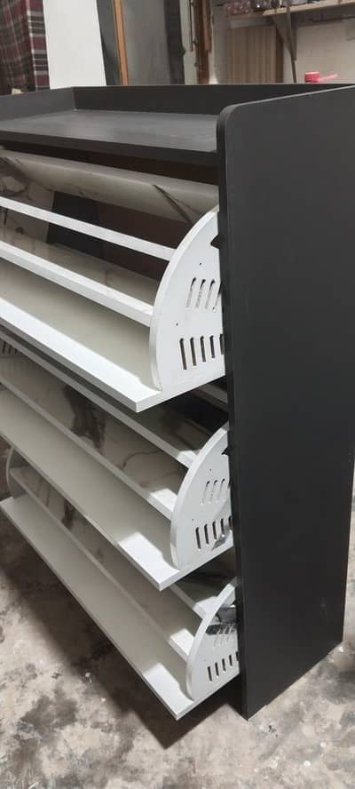 Shoe rack 3 by 4 foot - Other Household Items - 1110806537