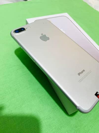 iPhone 7 plus 128gb with complete box whatsapp number 03248235803
