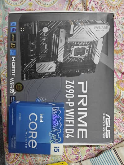 Asus z690 p wifi ddr 4  box with Intel i5 13600k