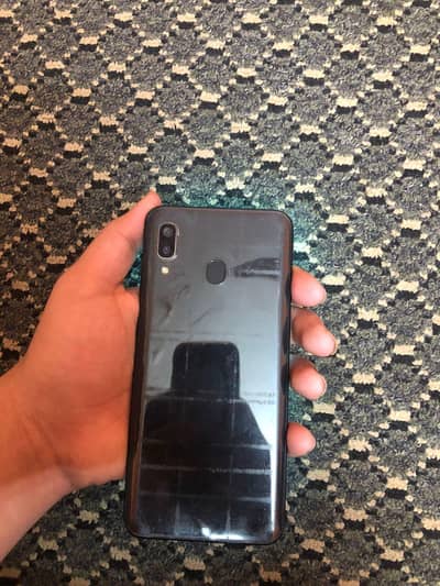 Samsung a20