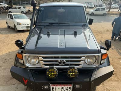 Toyota landcruiser RKR