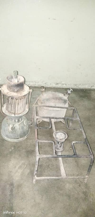 bati Wala chola Hy or Lal Ten Hy Thora Kam hoga