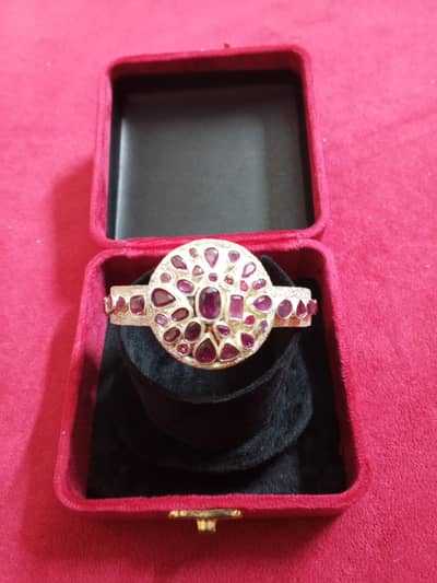 Kashmir Sapphire Bangle Bracelet