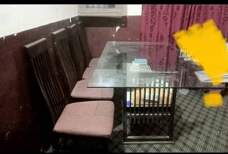 Wooden dining table (6 chairs) Good condition for sale