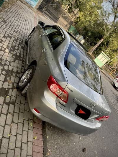Toyota corolla Altis SR Cruisetronic 1.8 uplift 2012