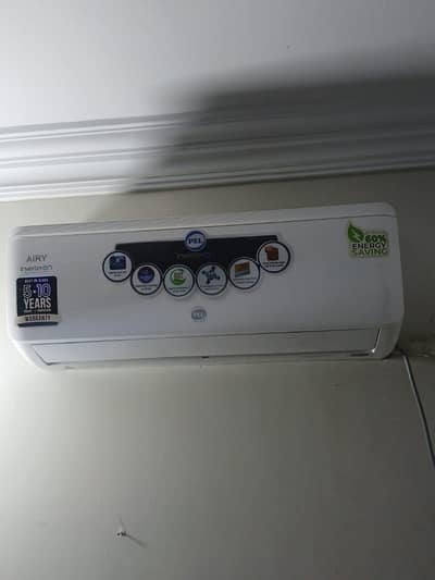 1 TON PEL airy 12k  Split AC