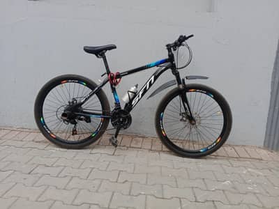 SFN  branded mountain bike.