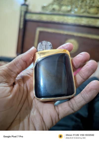 Caliburn G4 Pro Koko New only 1 month use With 3 Coils Exchange