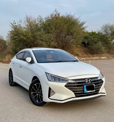 Hyundai Elantra 2022 model