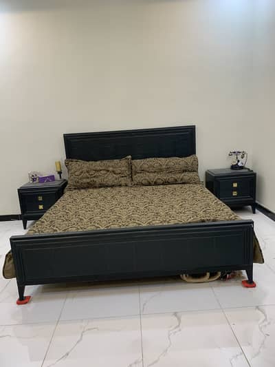 Bed set for sale