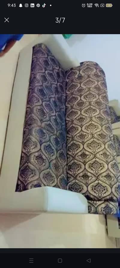 7 seater Sofa for urgent Sale