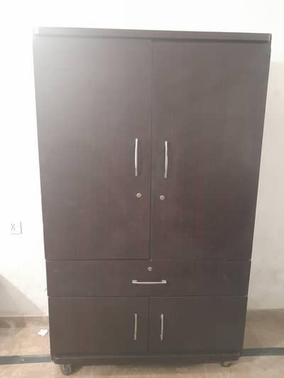 Used Almari in Best  Condition