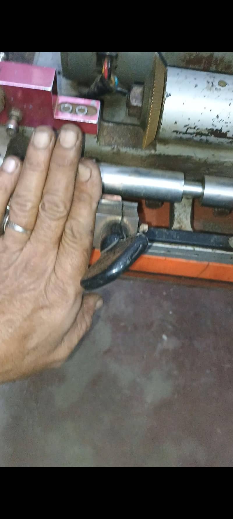 Key Cutting Machine 9